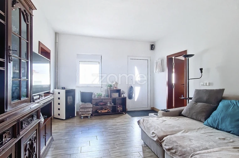 Moradia T3 para Venda em Marinha das Ondas Foto 7