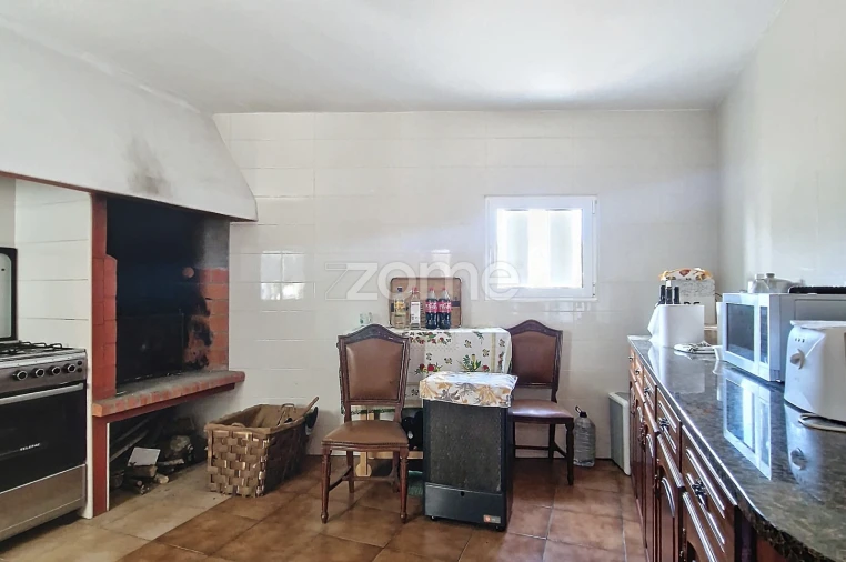 Moradia T3 para Venda em Marinha das Ondas Foto 2