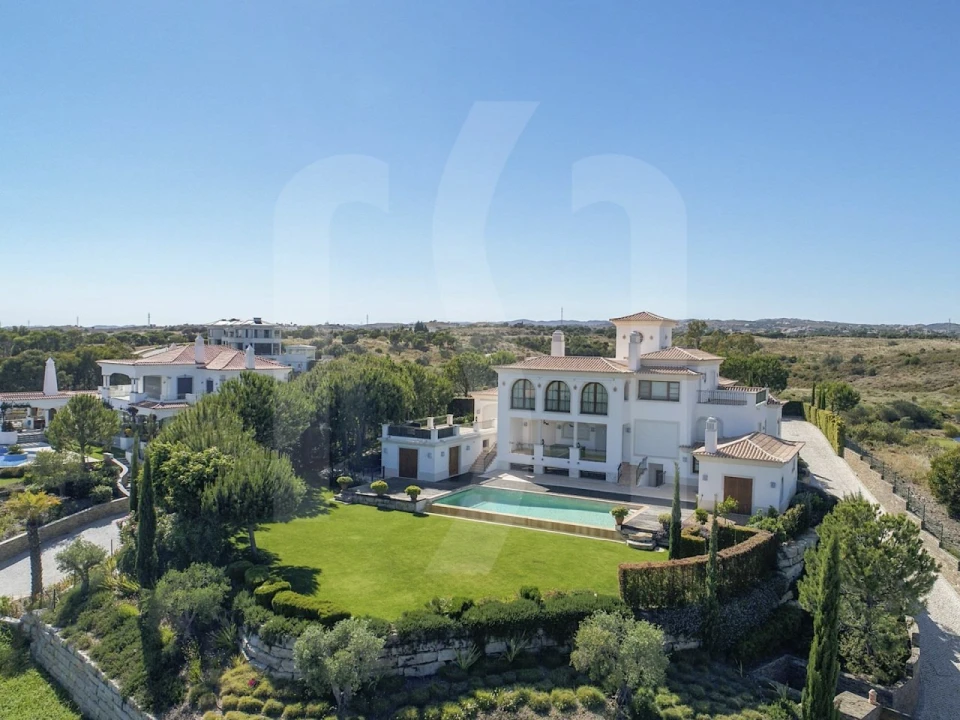 Moradia T5 para Venda em Vila Nova de Cacela Foto 3