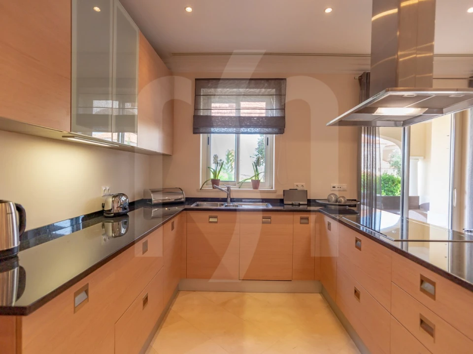 Moradia T4 para Venda em Vila Nova de Cacela Foto 15