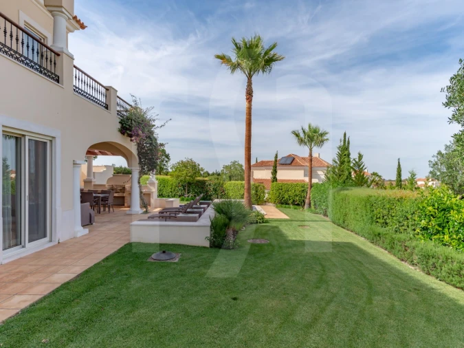 Moradia T4 para Venda em Vila Nova de Cacela Foto 5