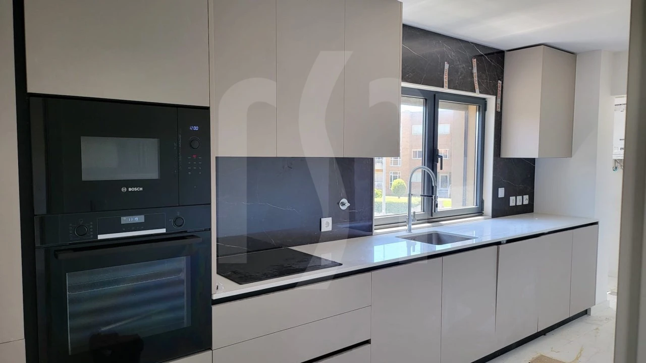 Moradia T3 para Venda em Madalena Foto 5