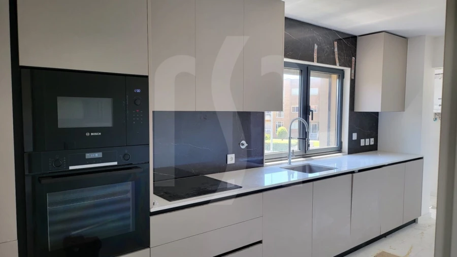 Moradia T3 para Venda em Madalena Foto 5