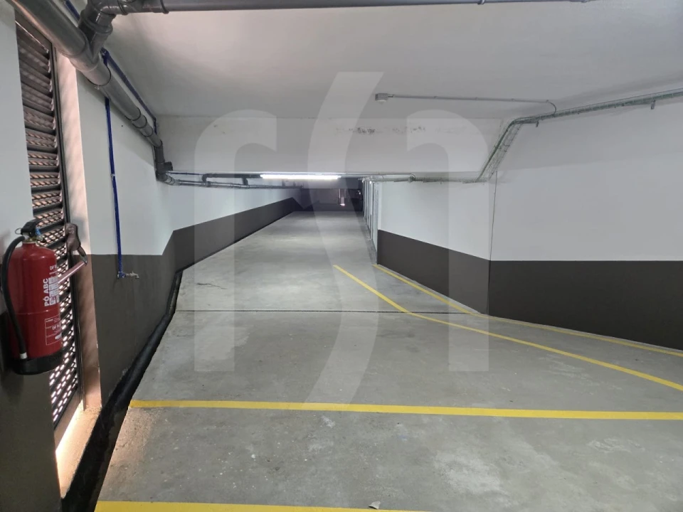 Moradia T3 para Venda em Madalena Foto 30