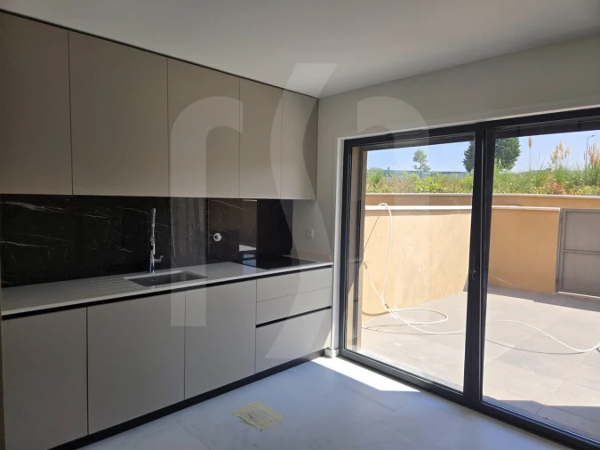 Moradia T3 para Venda em Madalena Foto 5