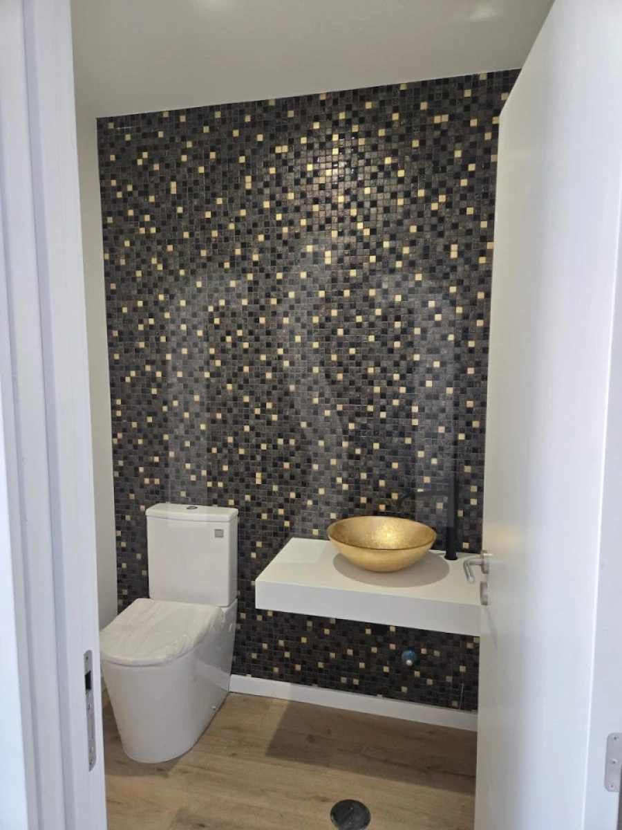 Moradia T3 para Venda em Madalena Foto 12