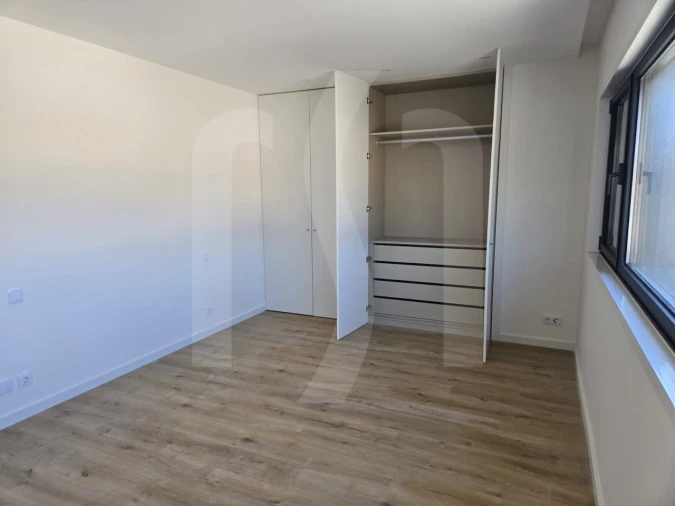 Moradia T3 para Venda em Madalena Foto 14