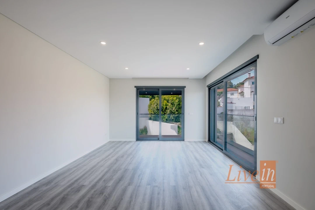 Moradia T5 para Venda em Enxara do Bispo, Gradil e Vila Franca do Rosário Foto 23