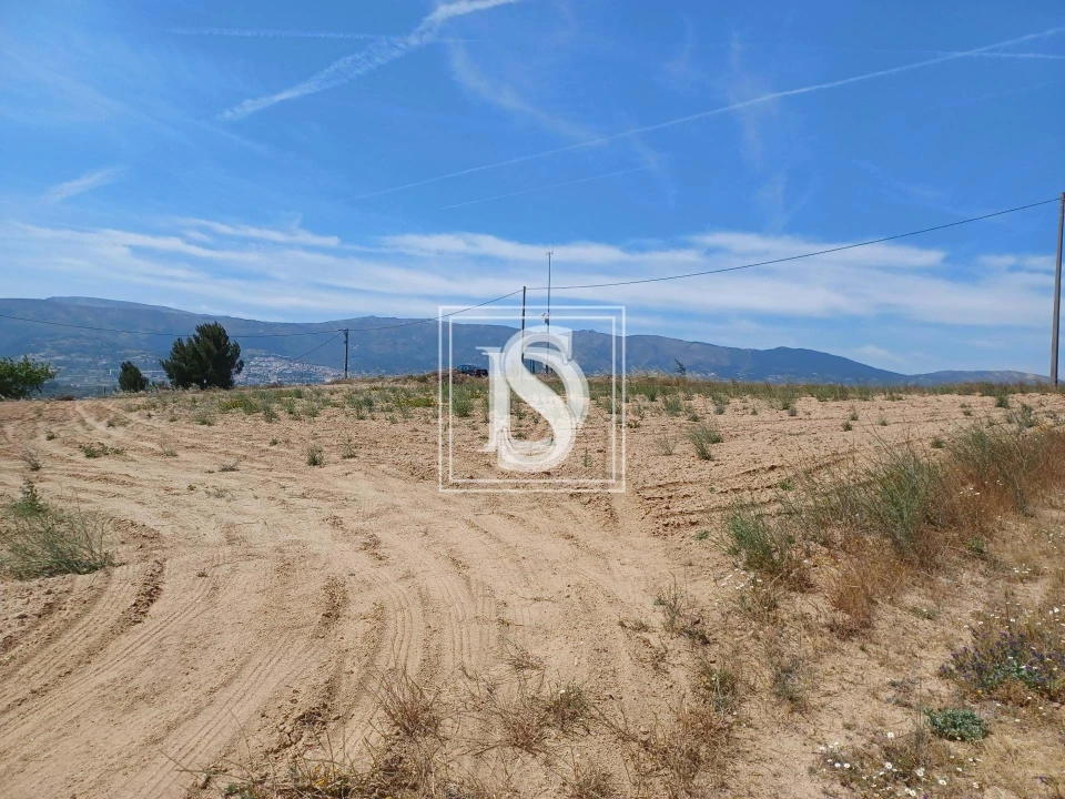 Terreno para Venda em Ferro Foto 2