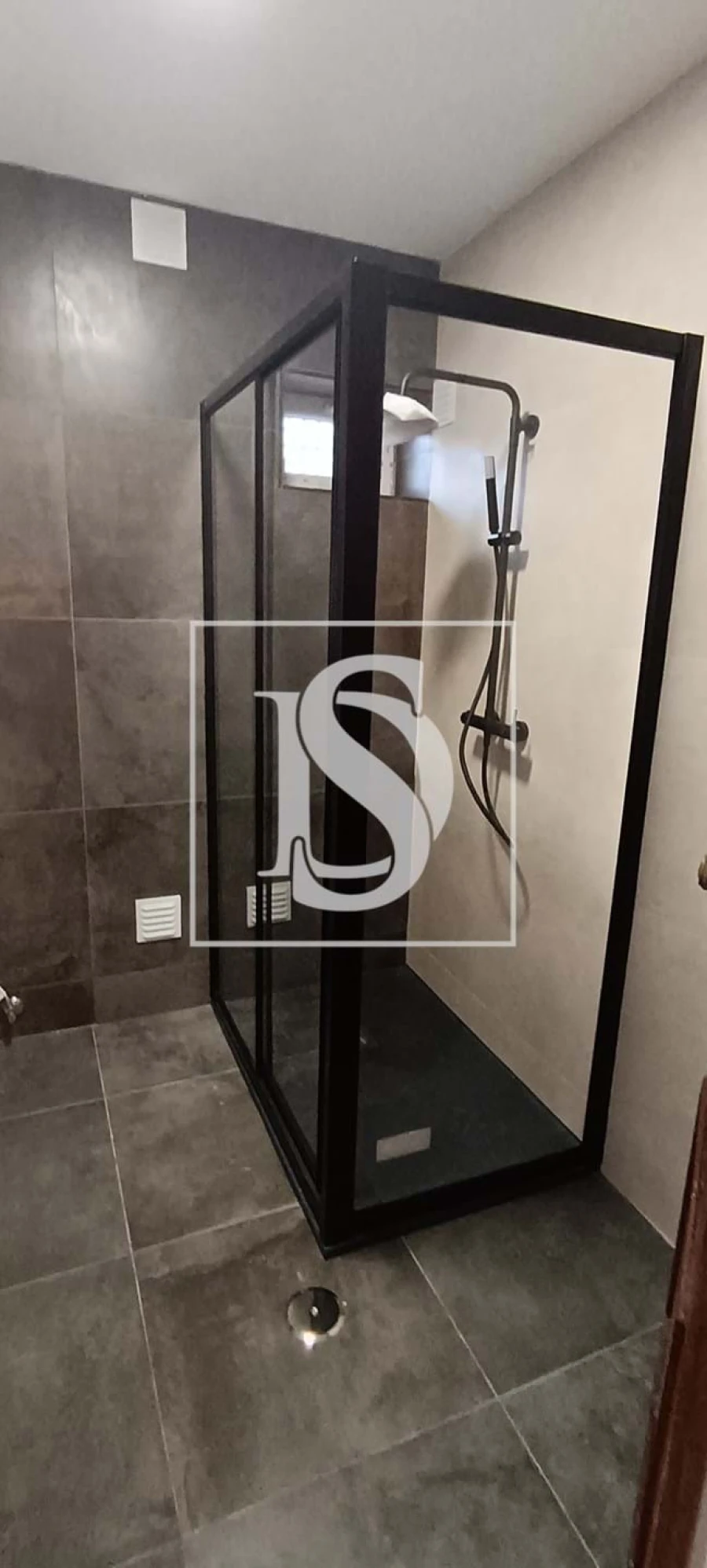 Apartamento T4 para Venda em Covilhã e Canhoso Foto 17