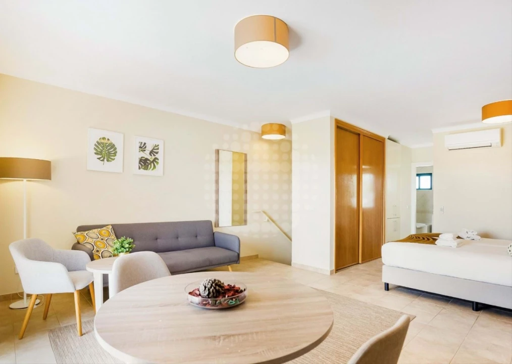 Apartamento para Venda em Lagoa e Carvoeiro Foto 2