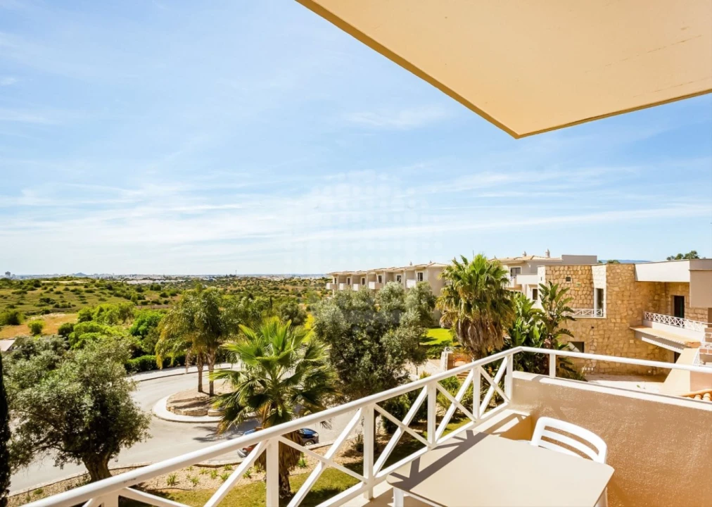 Apartamento para Venda em Lagoa e Carvoeiro Foto 1
