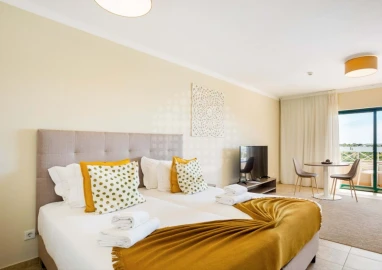 Apartamento para Venda em Lagoa e Carvoeiro