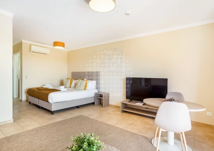 Apartamento para Venda em Lagoa e Carvoeiro Foto 12