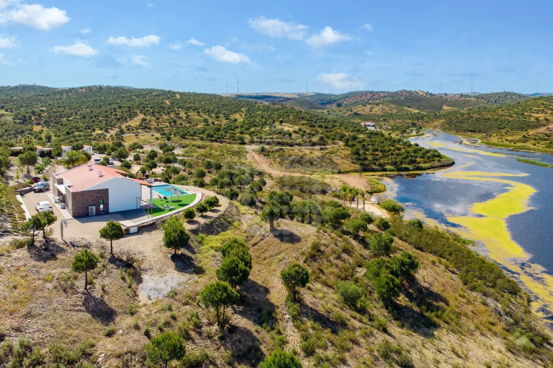 Quinta T3 para Venda em São Miguel do Pinheiro, São Pedro de Solis, São Sebastião dos Carros Foto 2