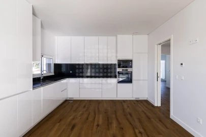 Apartamento T3 para Venda em Albufeira e Olhos de Água