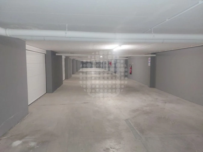 Moradia T4 para Venda em Albufeira e Olhos de Água Foto 8