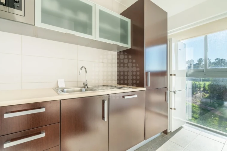 Apartamento T1 para Venda em Mexilhoeira Grande Foto 10