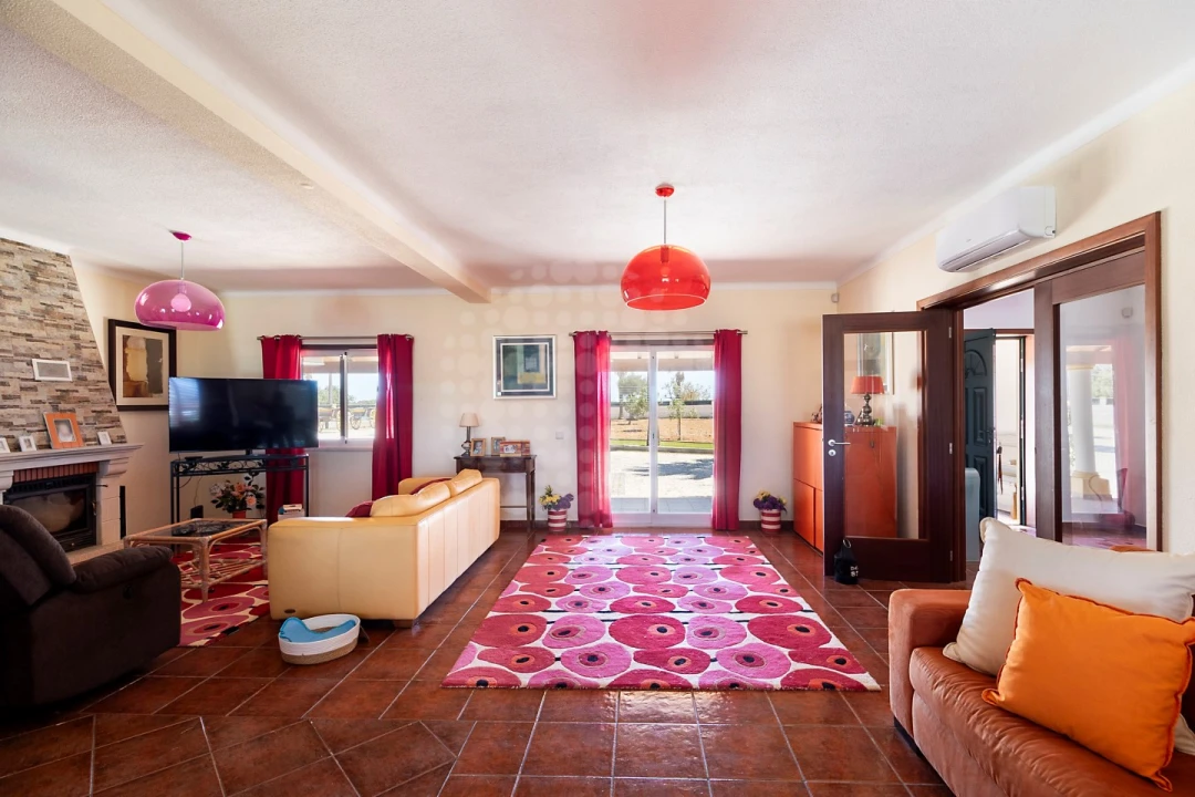 Quinta T4 para Venda em Guia Foto 16