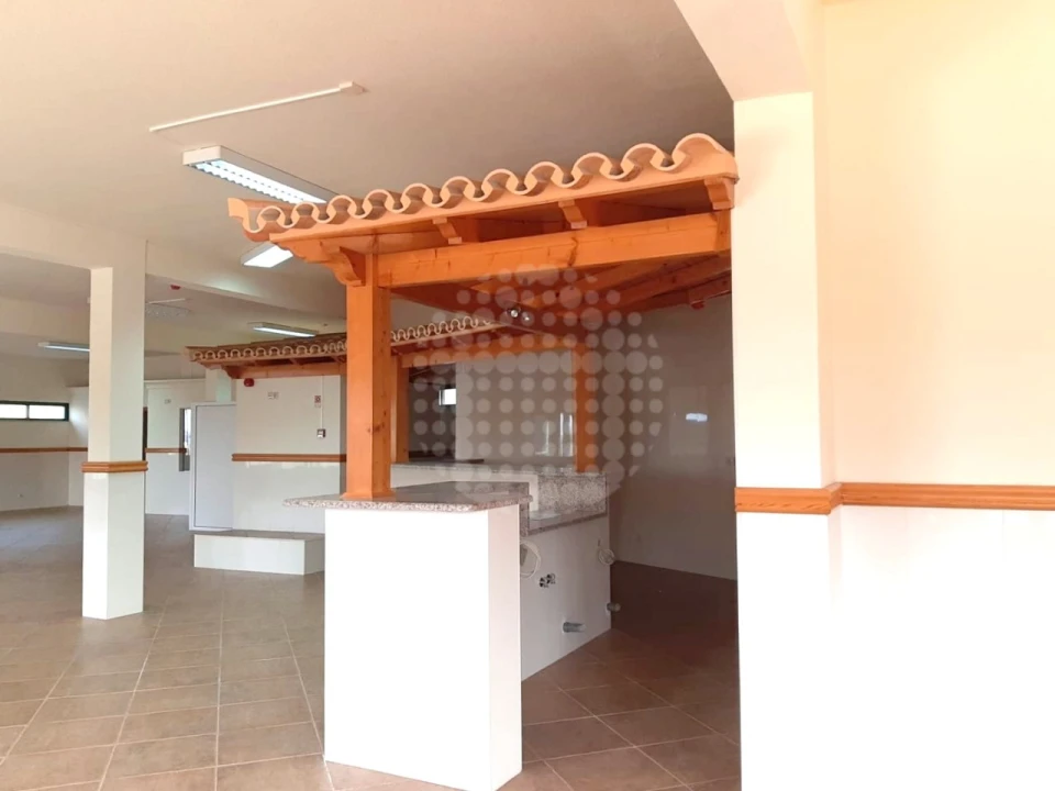Negócio para Venda em Loule (São Sebastião) Foto 4