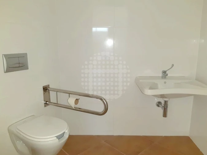 Negócio para Venda em Loule (São Sebastião) Foto 12