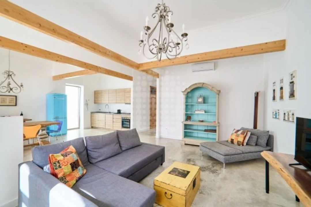 Prédio para Venda em Faro (Sé e São Pedro) Foto 7