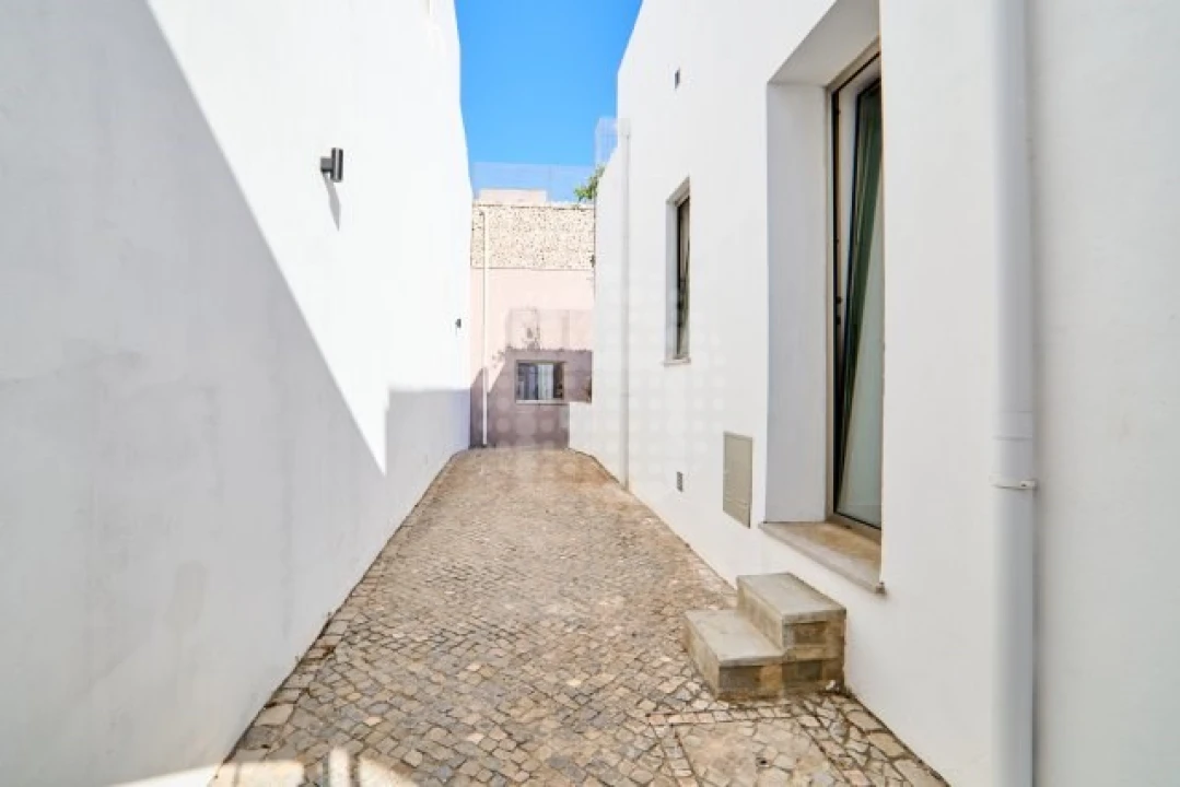 Prédio para Venda em Faro (Sé e São Pedro) Foto 27