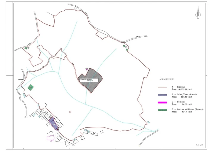 Moradia T8 para Venda em Vila Nova de Foz Côa Planta 1