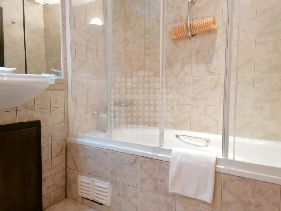 Apartamento T2 para Venda em Albufeira e Olhos de Água Foto 13