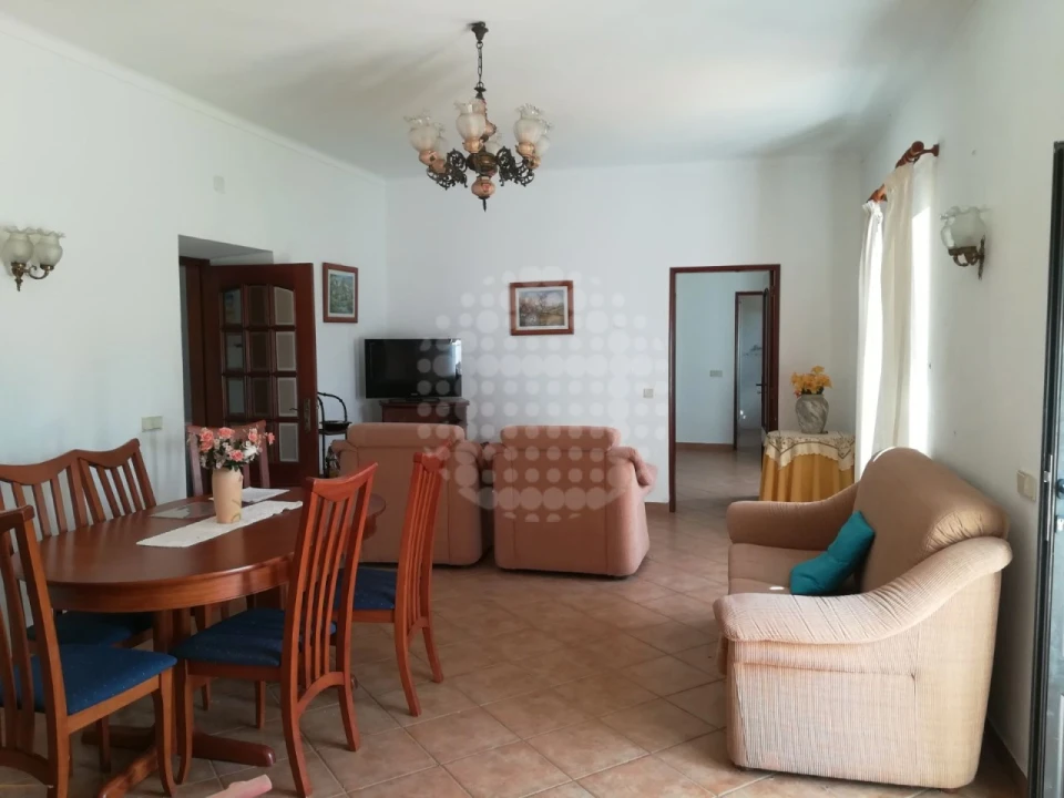 Moradia T3 para Venda em Boliqueime Foto 3