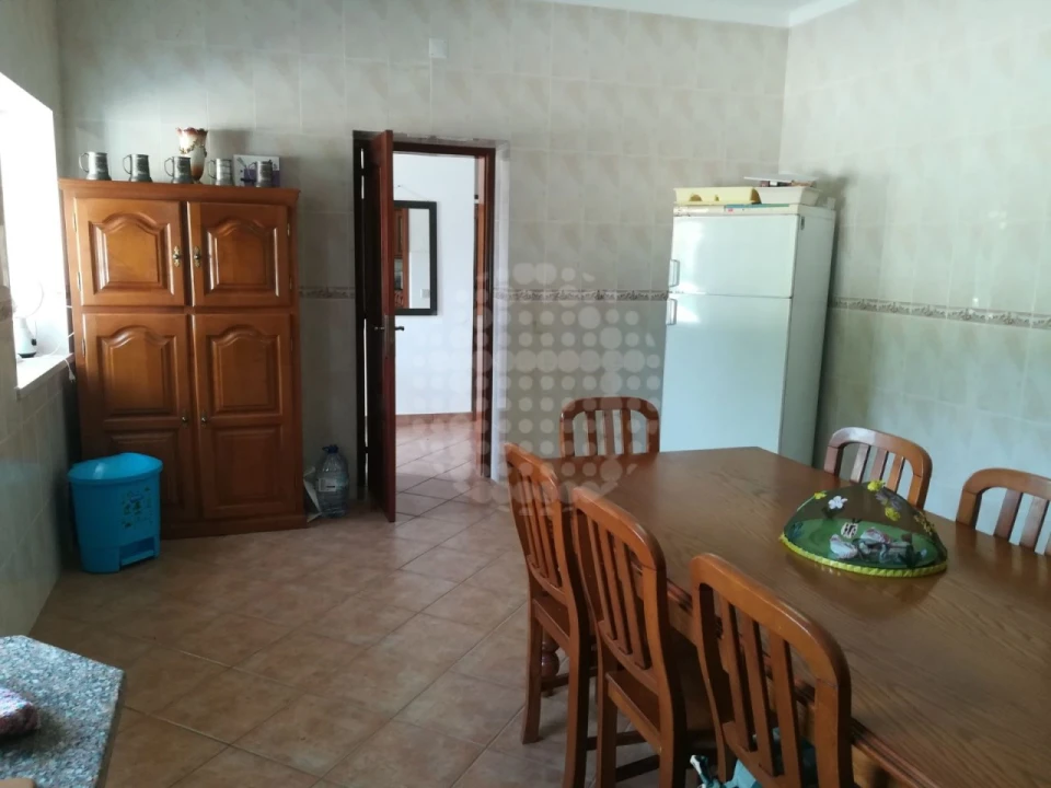 Moradia T3 para Venda em Boliqueime Foto 6