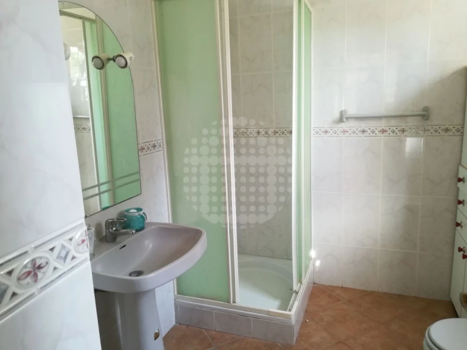 Moradia T3 para Venda em Boliqueime Foto 10