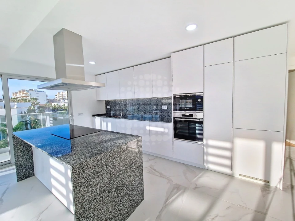 Apartamento T2 para Venda em Albufeira e Olhos de Água Foto 9