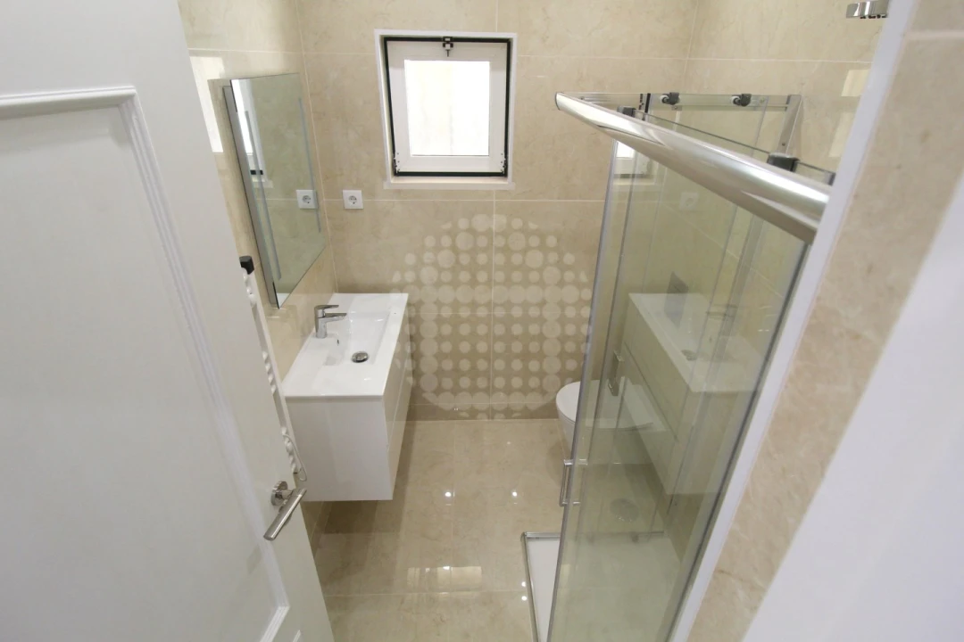 Apartamento T2 para Venda em Quarteira Foto 15