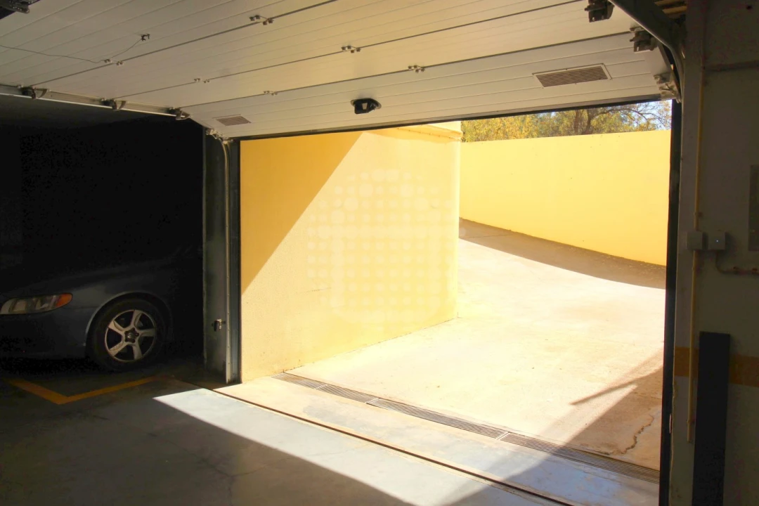 Apartamento T2 para Venda em Quarteira Foto 20