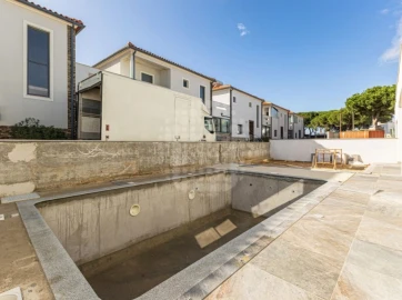 Moradia T3 para Venda em Albufeira e Olhos de Água