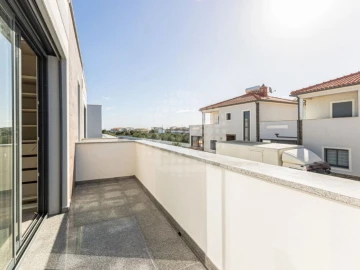 Moradia T3 para Venda em Albufeira e Olhos de Água