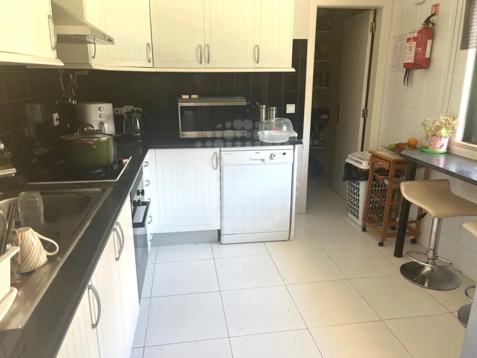 Moradia T3 para Venda em Albufeira e Olhos de Água Foto 11