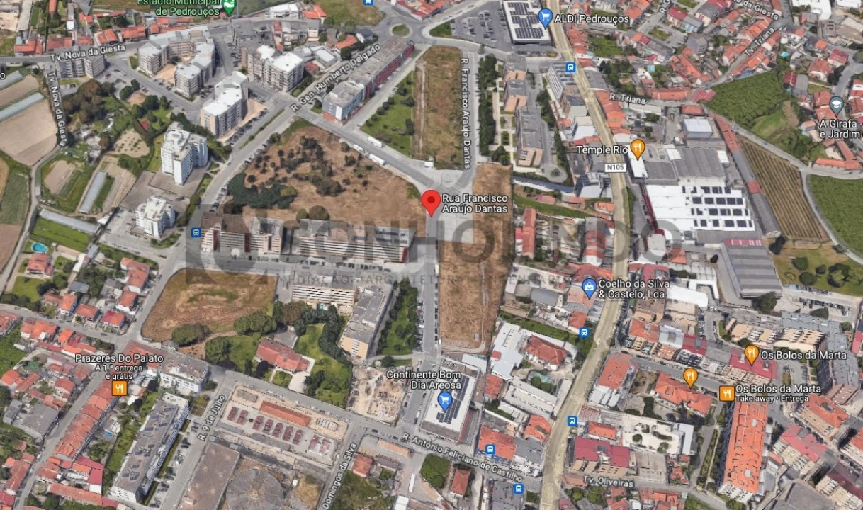 Terreno para Venda em Pedrouços Foto 1