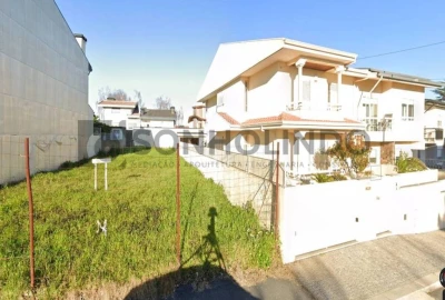 Terreno para Venda em Cidade da Maia