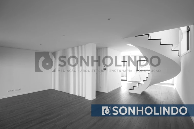 Moradia para Venda em Nogueira e Silva Escura