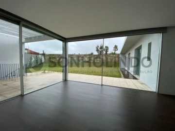 Moradia T3 para Venda em Ermesinde