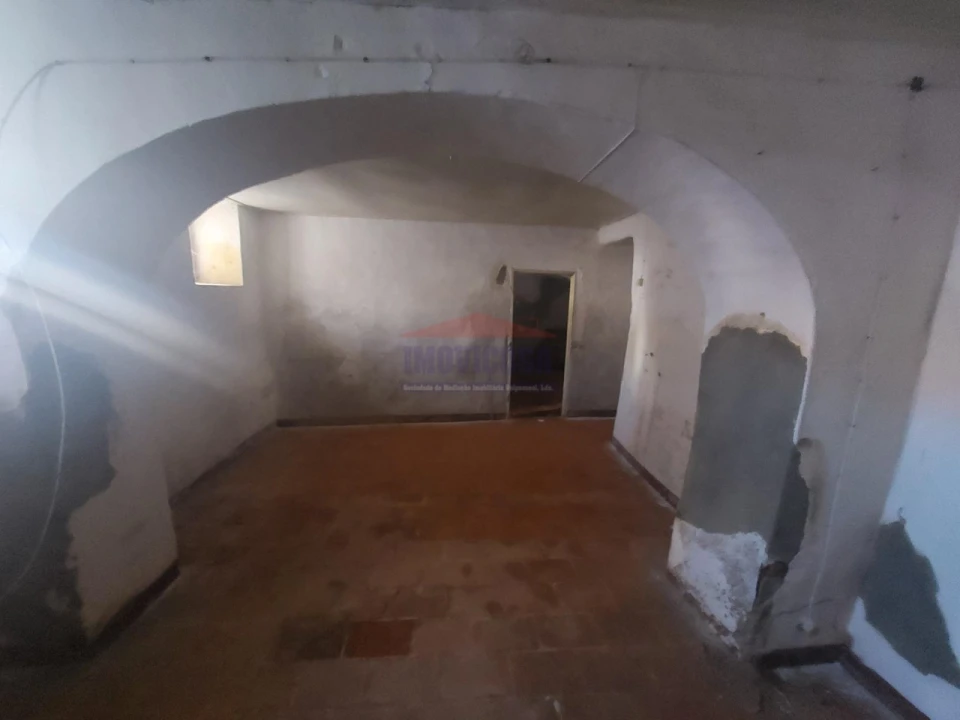 Moradia T2 para Venda em Nossa Senhora da Conceição e São Bartolomeu Foto 9