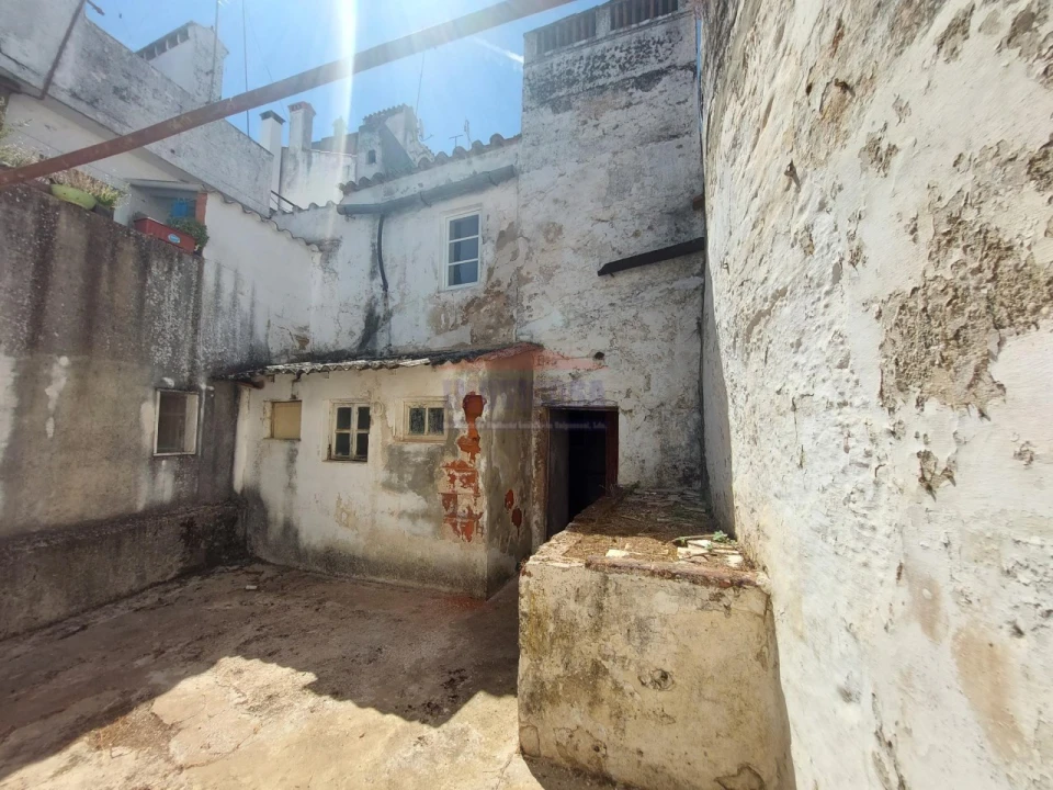 Moradia T2 para Venda em Nossa Senhora da Conceição e São Bartolomeu Foto 24