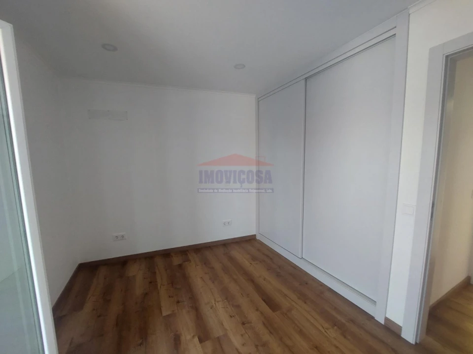 Apartamento T2 para Venda em Nossa Senhora da Conceição e São Bartolomeu Foto 4