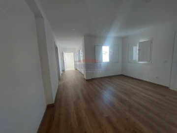 Apartamento T2 para Venda em Nossa Senhora da Conceição e São Bartolomeu