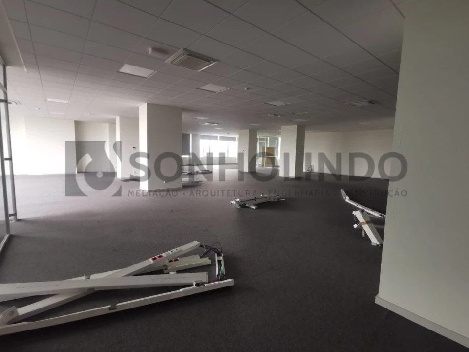 Escritório para Arrendamento em Cidade da Maia Foto 9