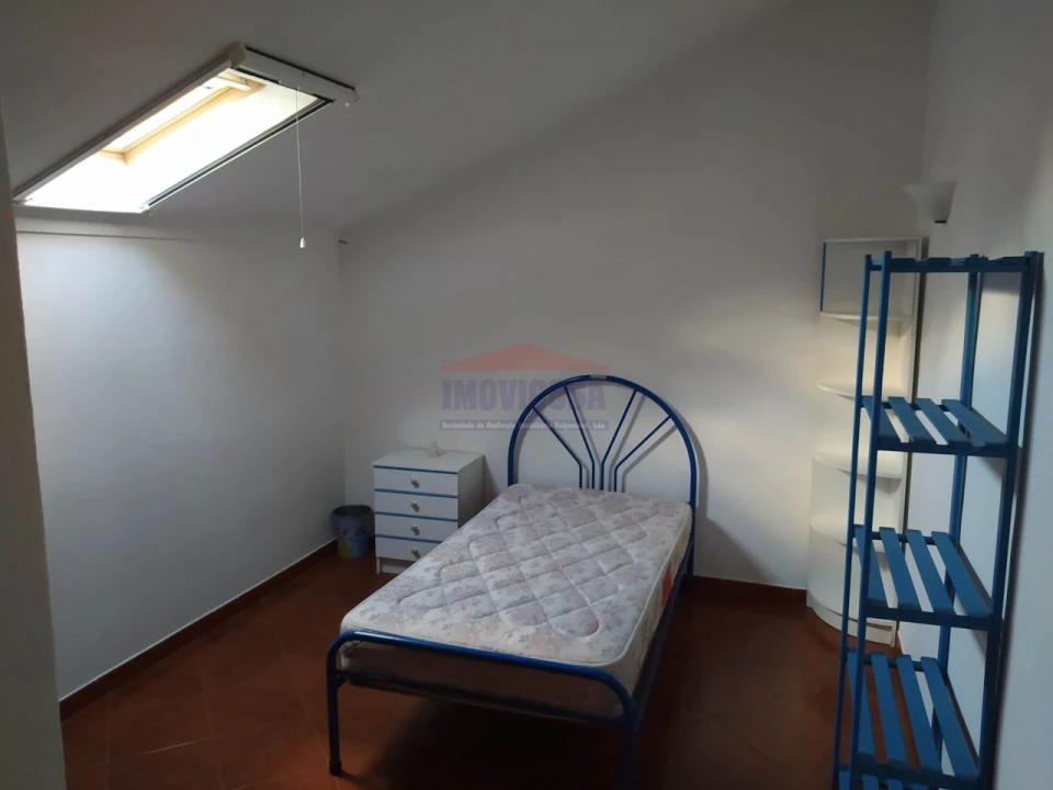 Moradia T5 para Venda em Bencatel Foto 15