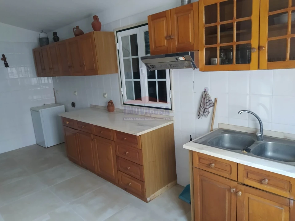 Moradia T5 para Venda em Bencatel Foto 21