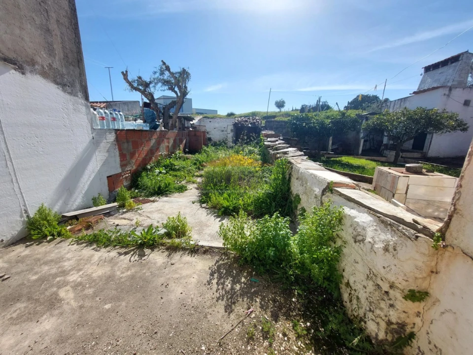 Moradia T1 para Venda em Ciladas Foto 11